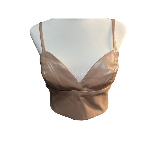 Elagia Womens Beige Vegan Leather Crop Top, Size Small, NWT - Picture 4 of 11